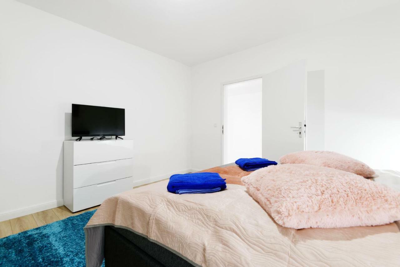 Big Central City Apt. Potsdamer Platz Берлин Экстерьер фото