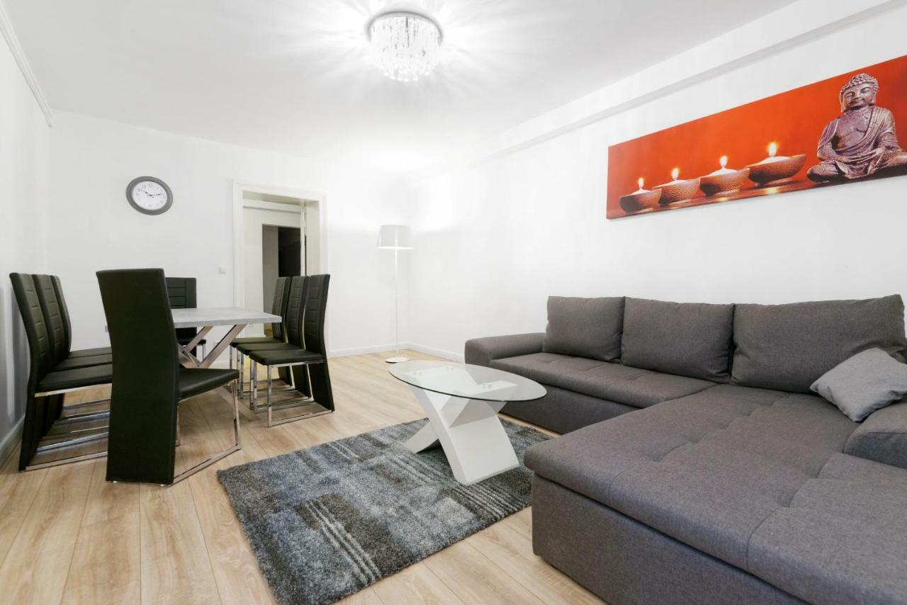 Big Central City Apt. Potsdamer Platz Берлин Экстерьер фото