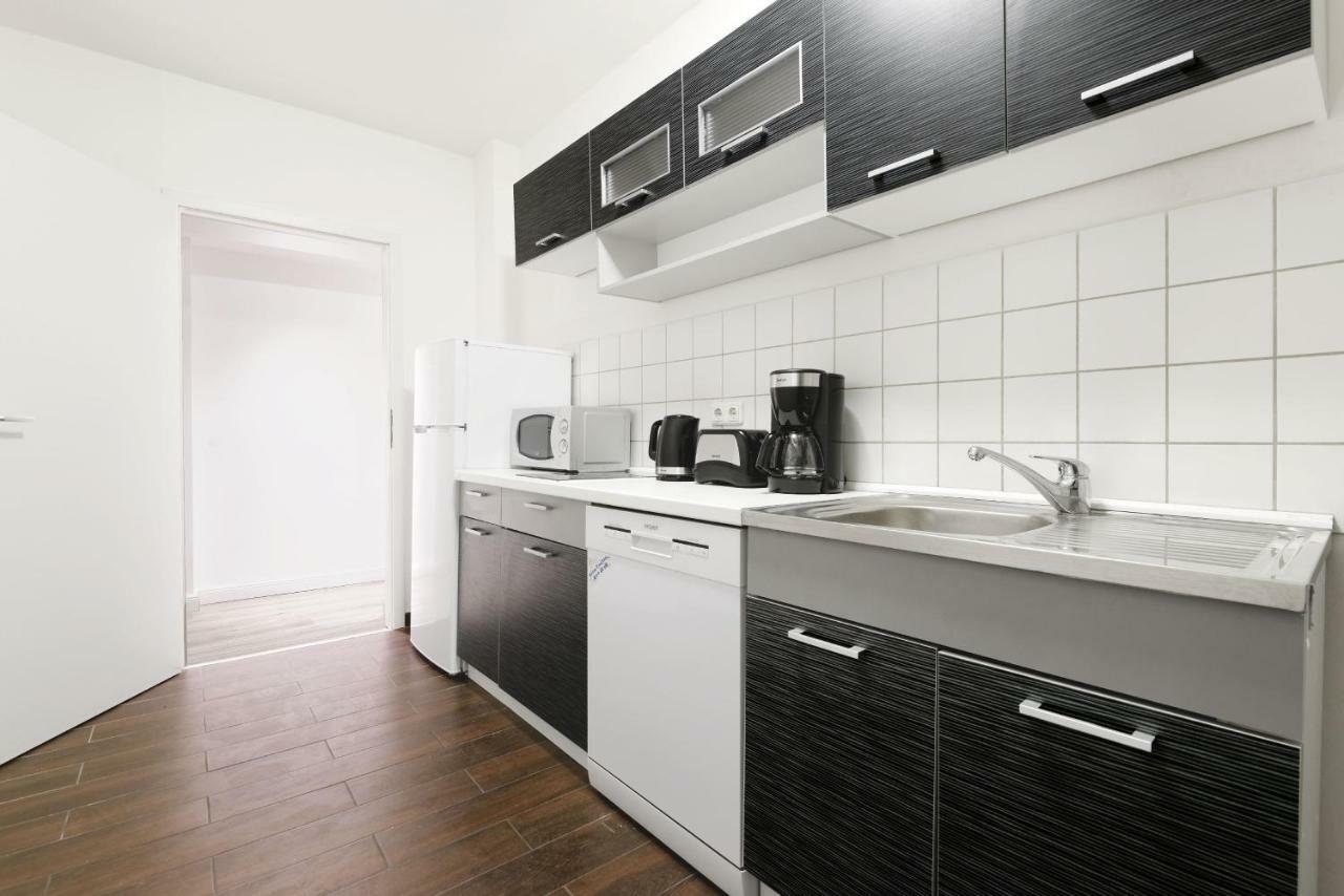 Big Central City Apt. Potsdamer Platz Берлин Экстерьер фото
